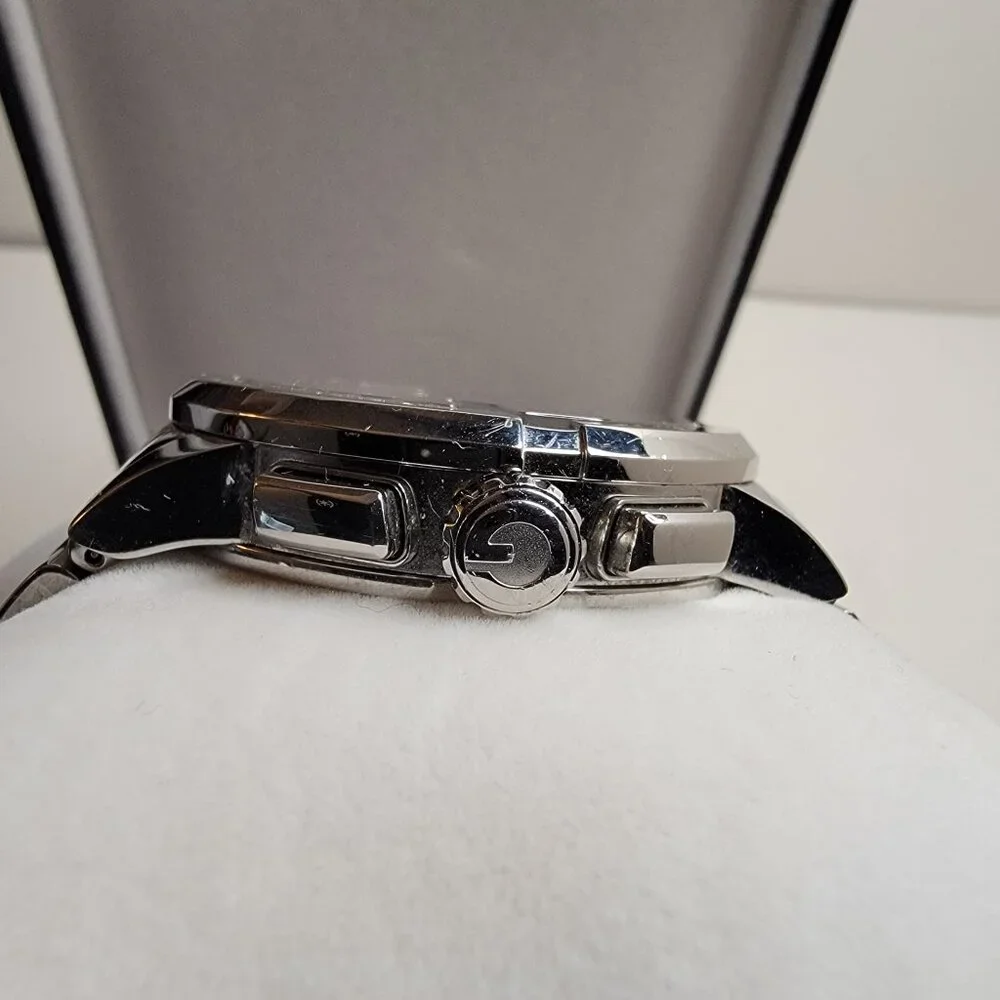 Gucci G-Chrono watch, 44mm Model 101.2; Serial Number 15234847. - Picture 4 of 7